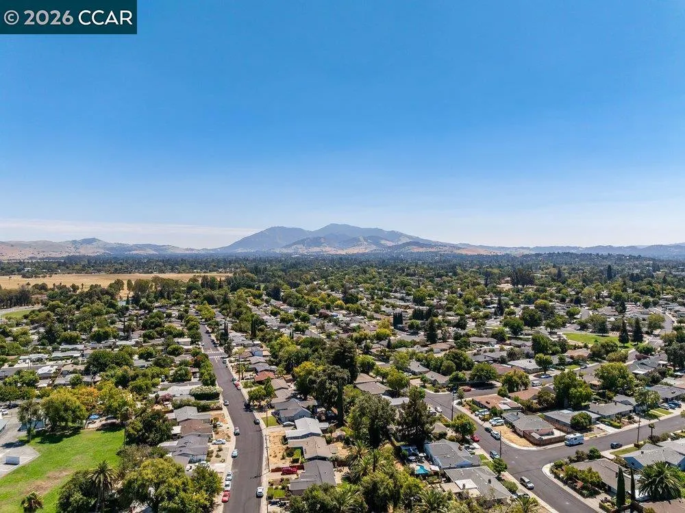 3337 Claudia Dr Concord, CA 94519