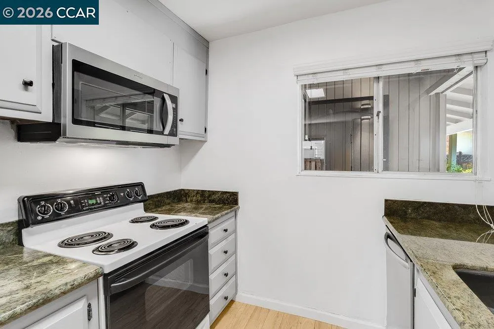 3337 Claudia Dr Concord, CA 94519