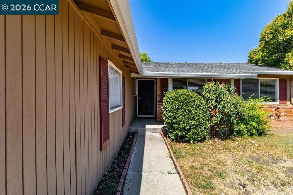 3337 Claudia Dr Concord, CA 94519