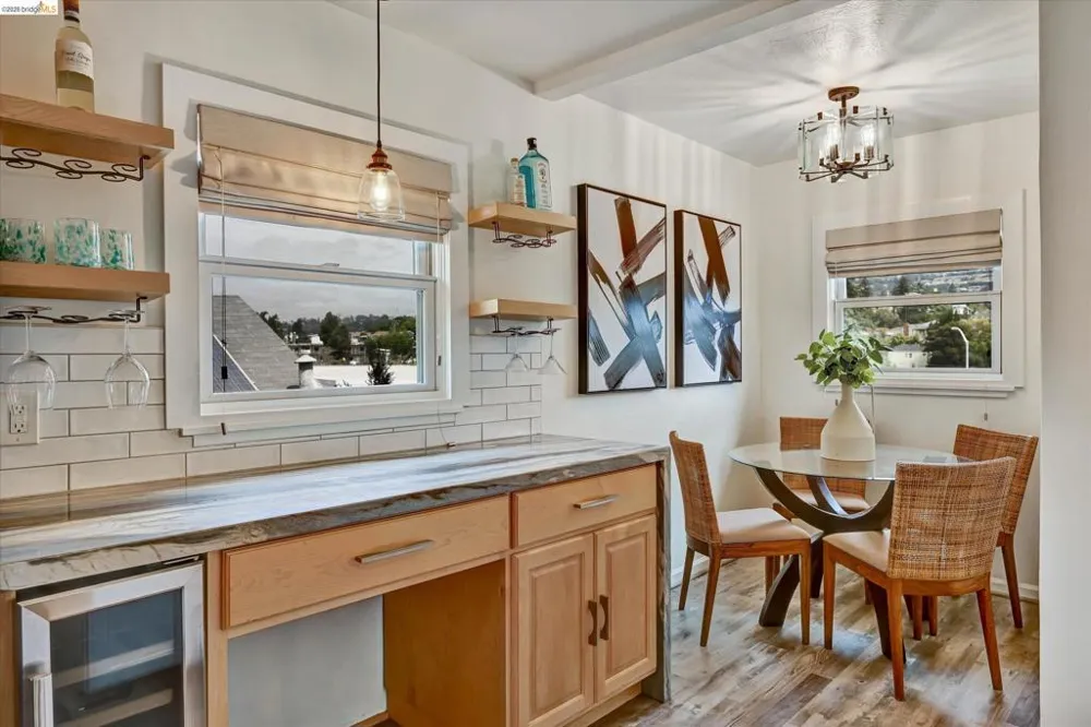 4656 Redding St Oakland, CA 94619