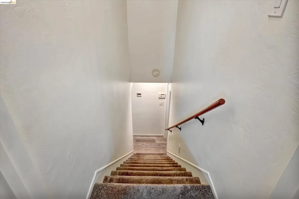 4656 Redding St Oakland, CA 94619