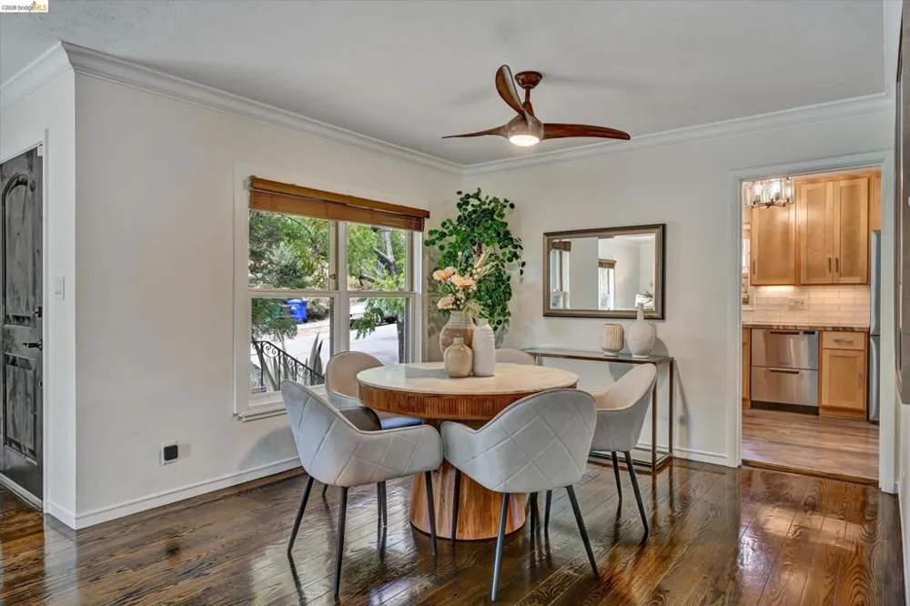 4656 Redding St Oakland, CA 94619