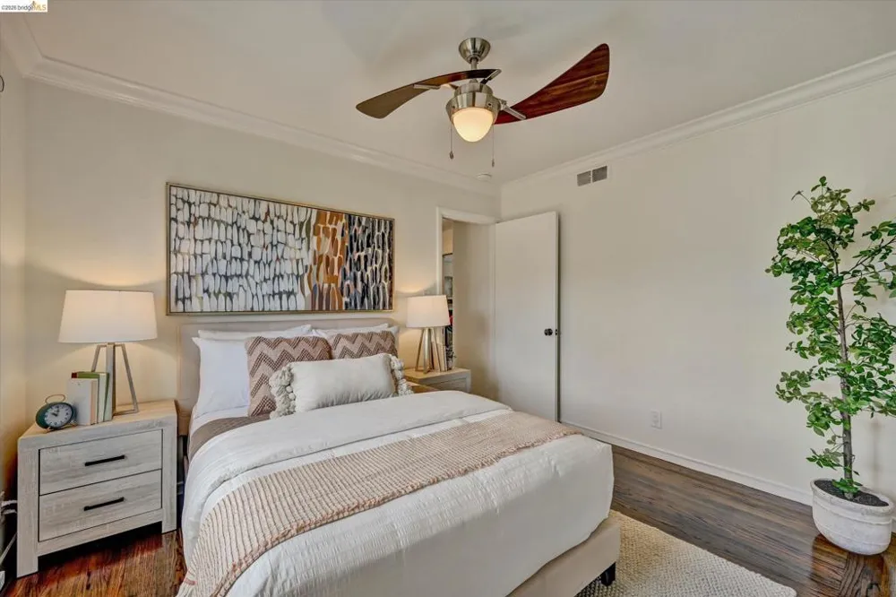 4656 Redding St Oakland, CA 94619
