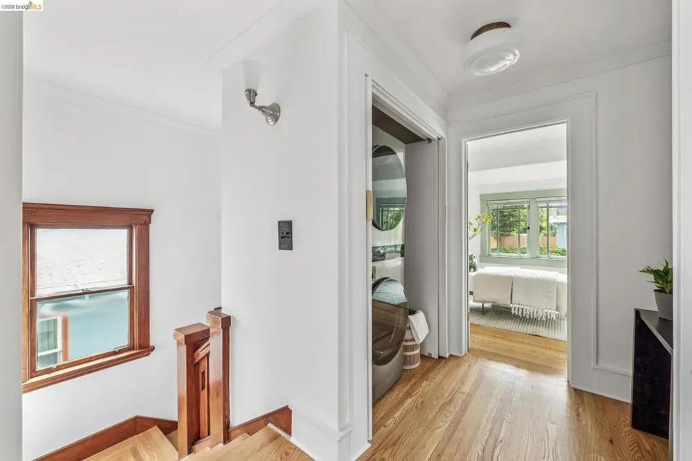 3943 Park Blvd Oakland, CA 94602