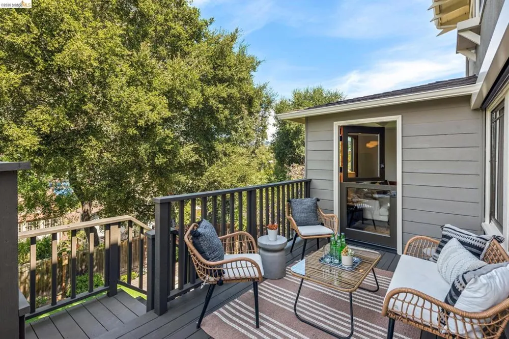 3943 Park Blvd Oakland, CA 94602