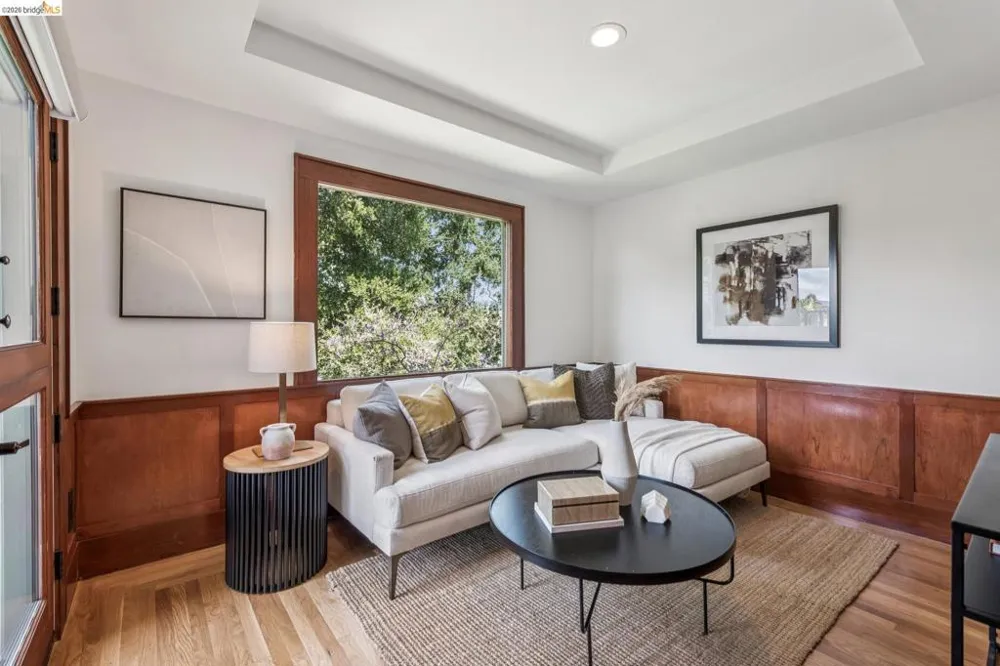 3943 Park Blvd Oakland, CA 94602