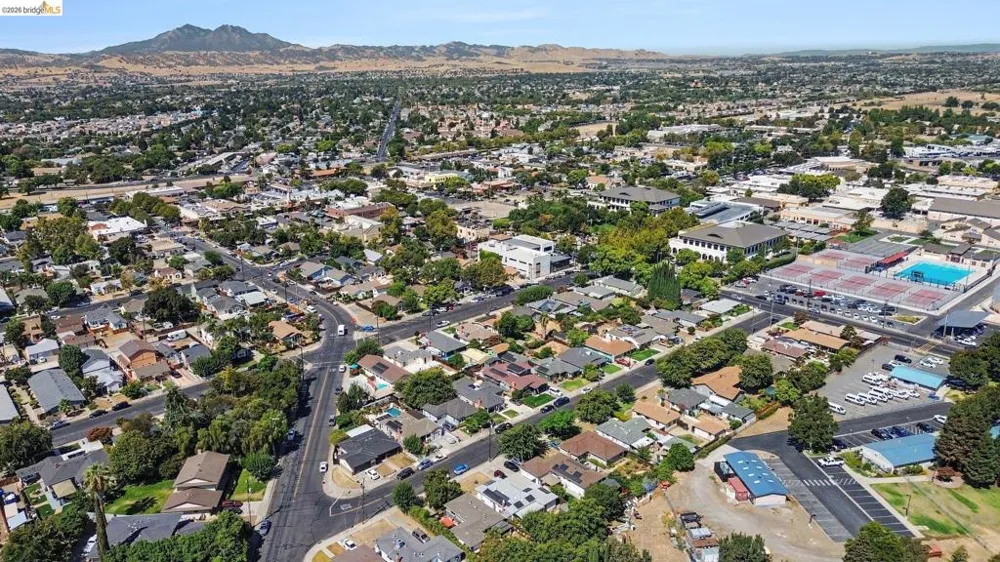 536 4Th St Brentwood, CA 94513
