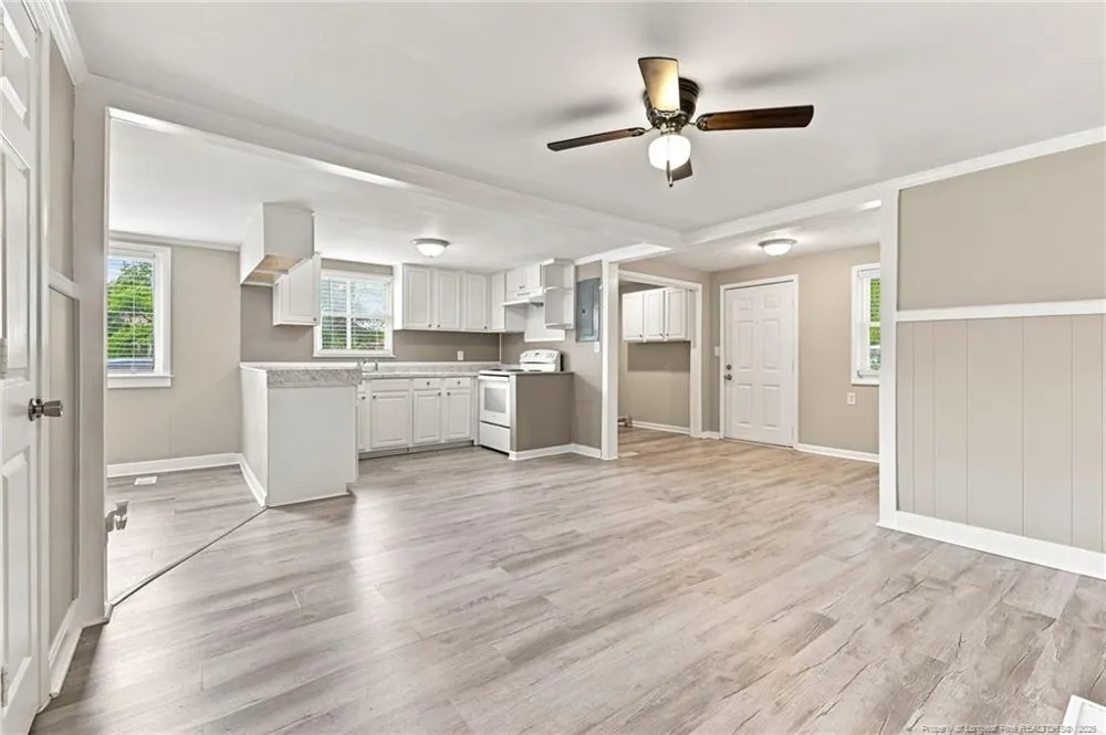 604 Calhoun Street Clinton, NC 28328