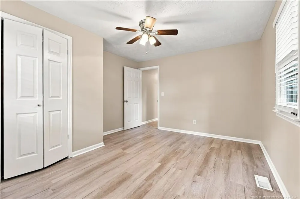 604 Calhoun Street Clinton, NC 28328