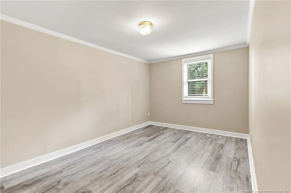 604 Calhoun Street Clinton, NC 28328
