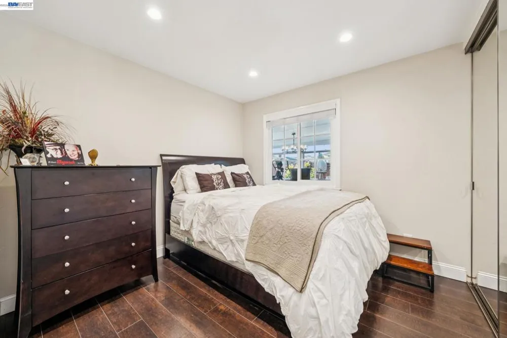 2485 Medallion Dr Union City, CA 94587