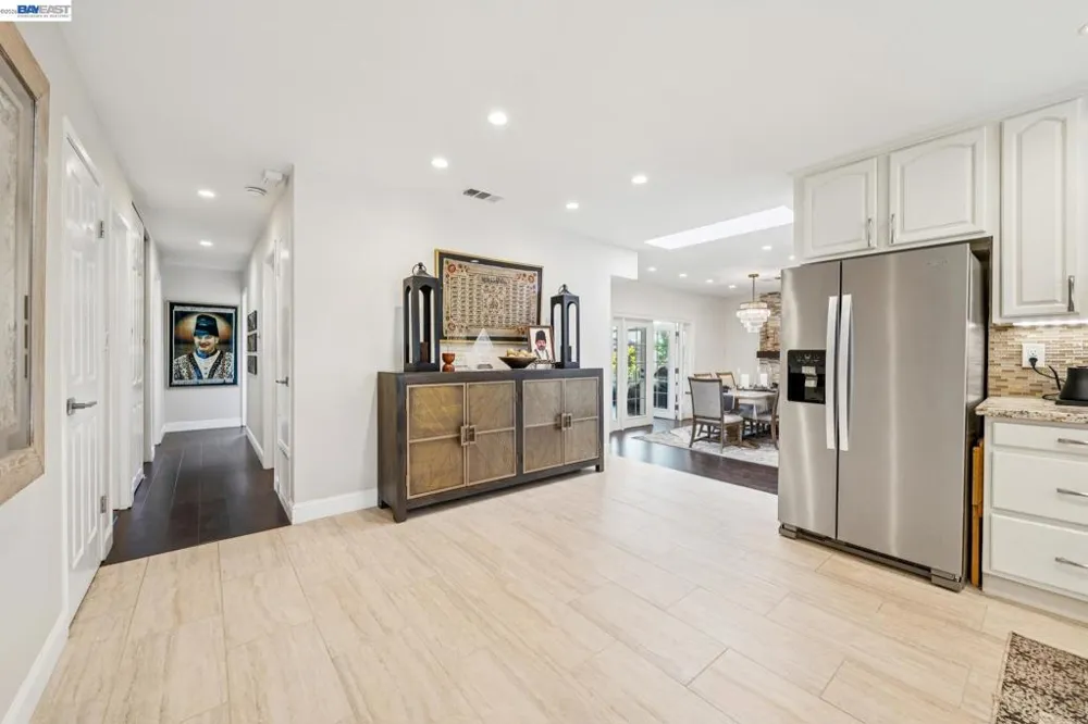 2485 Medallion Dr Union City, CA 94587