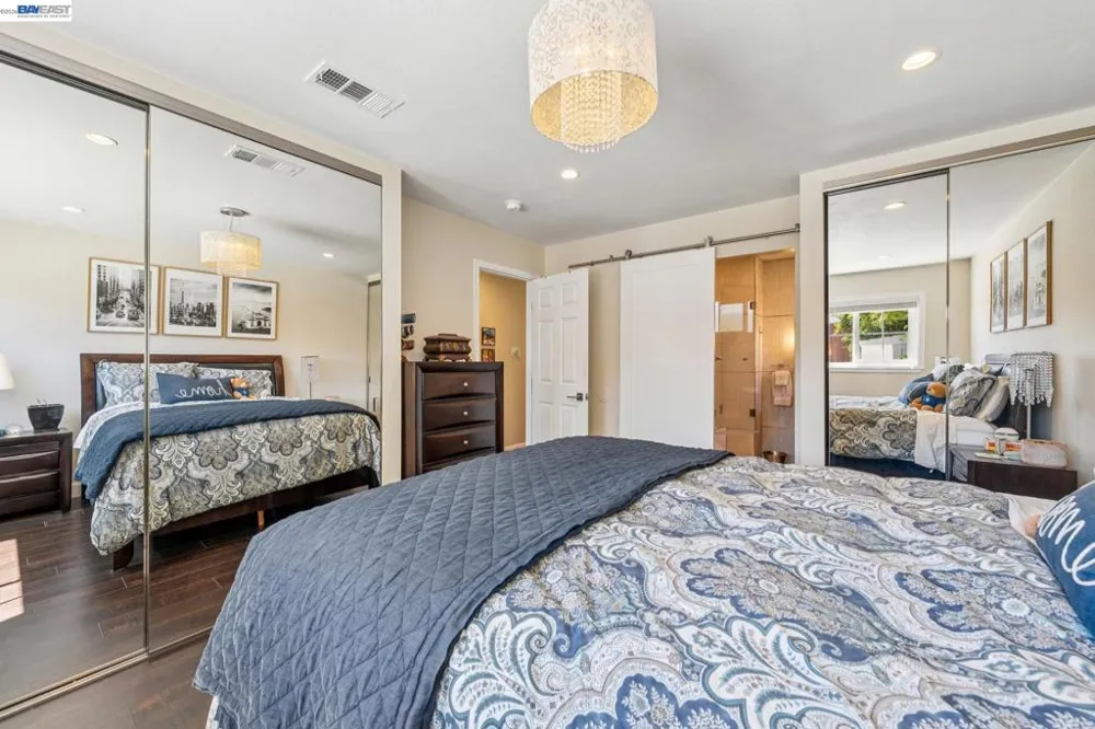 2485 Medallion Dr Union City, CA 94587
