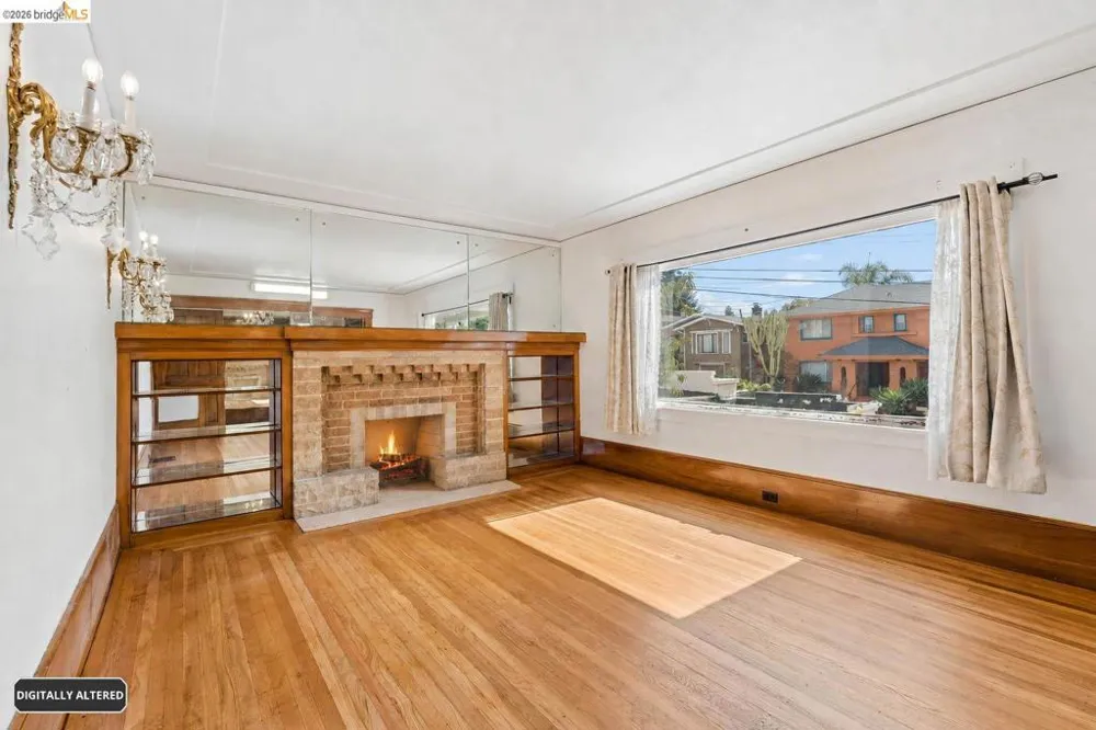 521 Zorah St Oakland, CA 94606