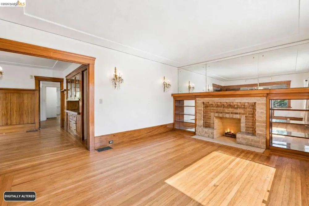 521 Zorah St Oakland, CA 94606