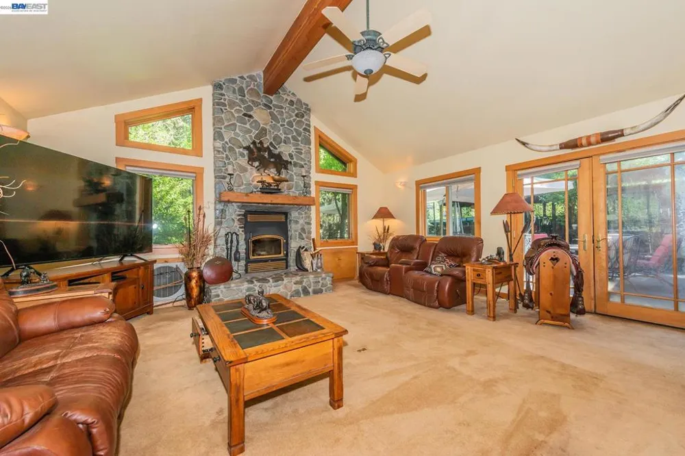 320 Airport Rd Trinity Center, CA 96091
