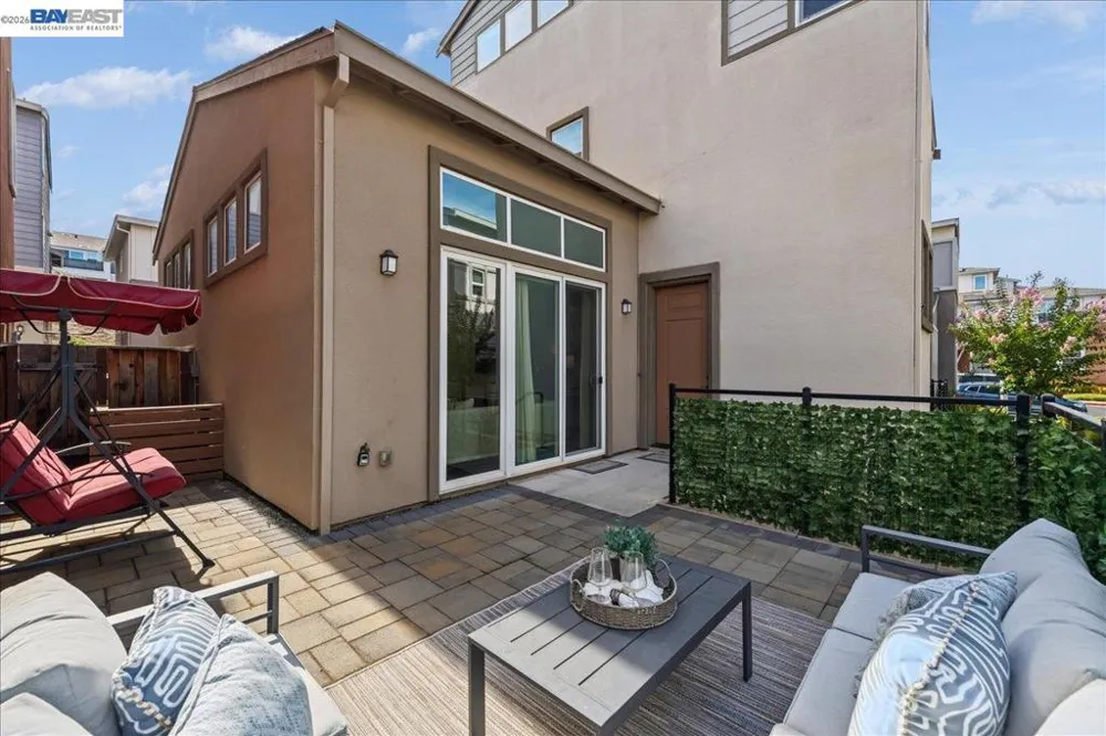 4398 Healdsburg Way Dublin, CA 94568