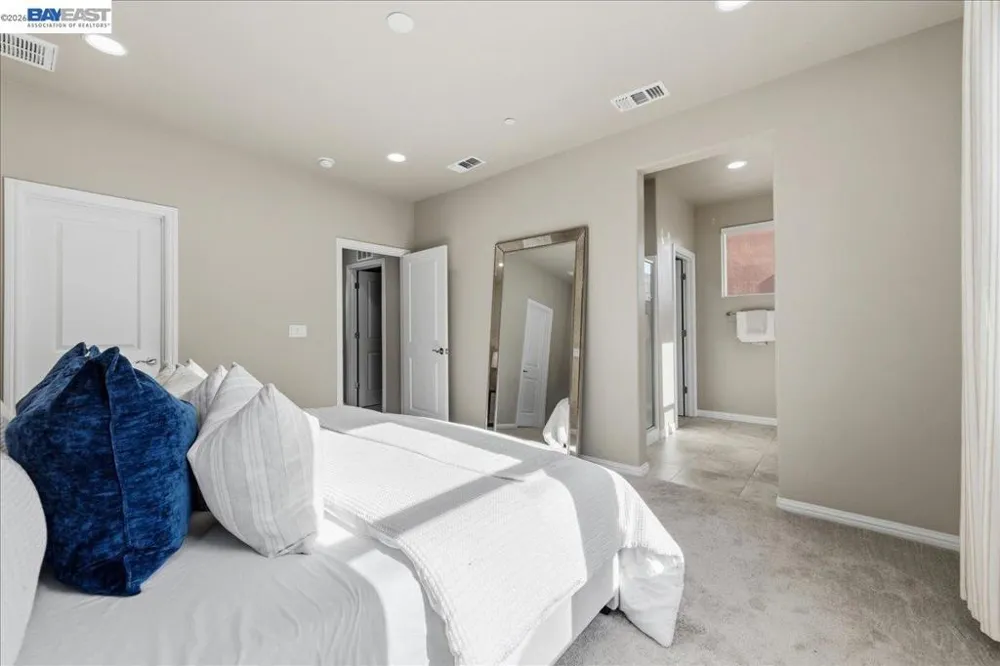 4398 Healdsburg Way Dublin, CA 94568