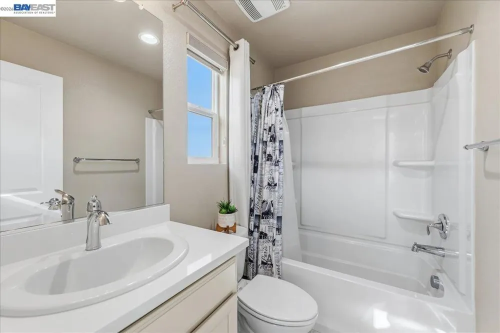 4398 Healdsburg Way Dublin, CA 94568