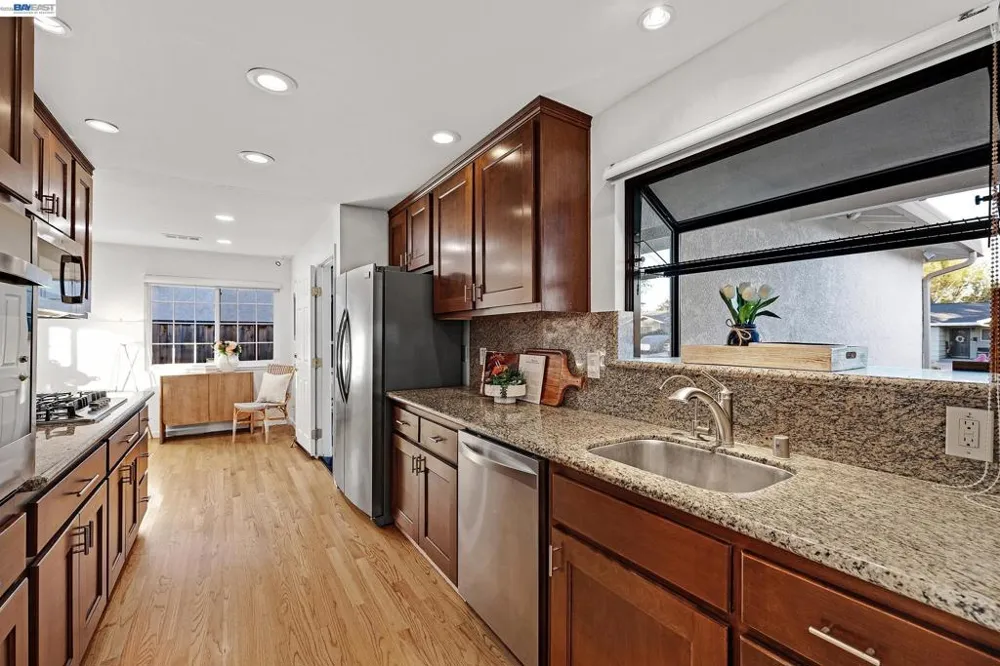 7581 Brighton Dr Dublin, CA 94568