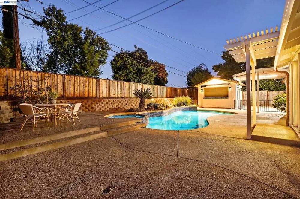 7581 Brighton Dr Dublin, CA 94568