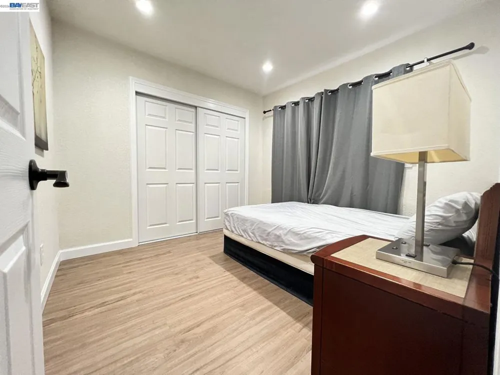 1630 159TH AVE San Leandro, CA 94578