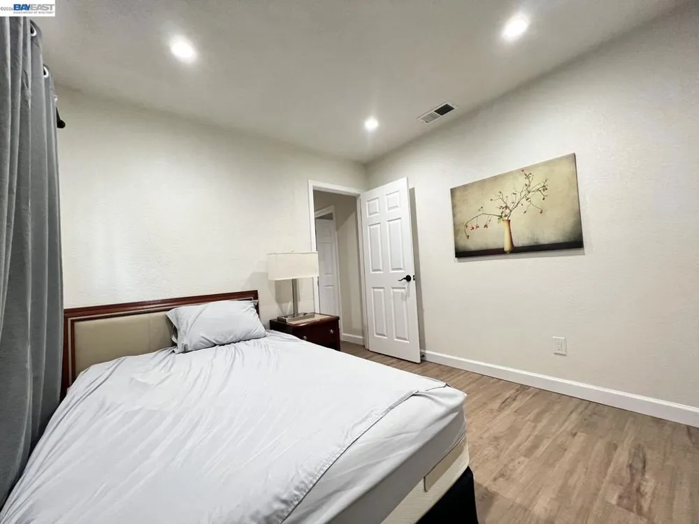 1630 159TH AVE San Leandro, CA 94578