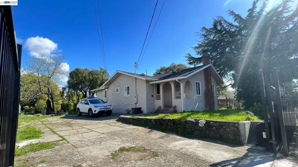 1630 159TH AVE San Leandro, CA 94578