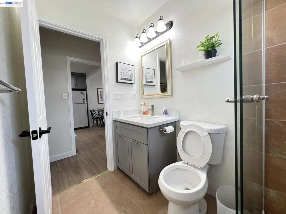 1630 159TH AVE San Leandro, CA 94578