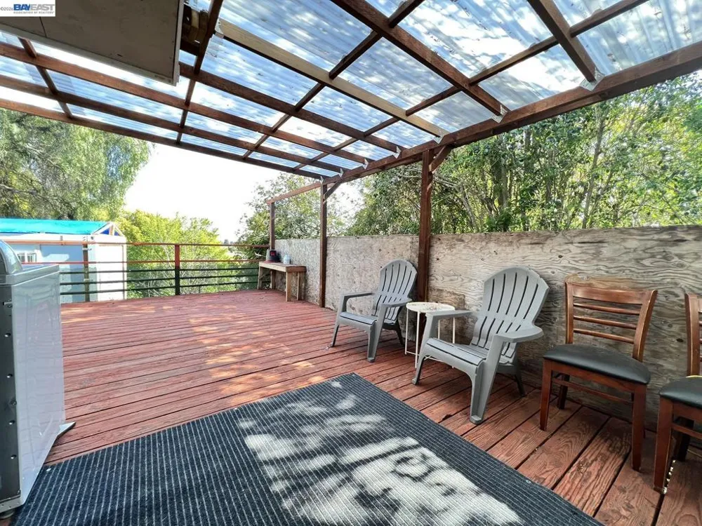 1630 159TH AVE San Leandro, CA 94578