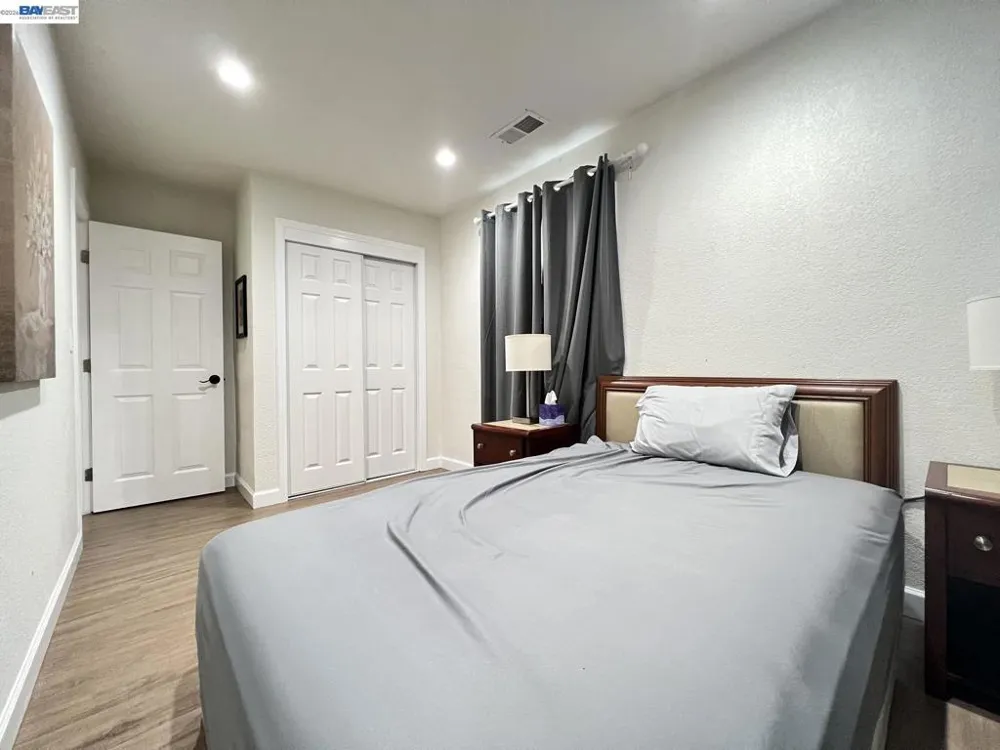 1630 159TH AVE San Leandro, CA 94578