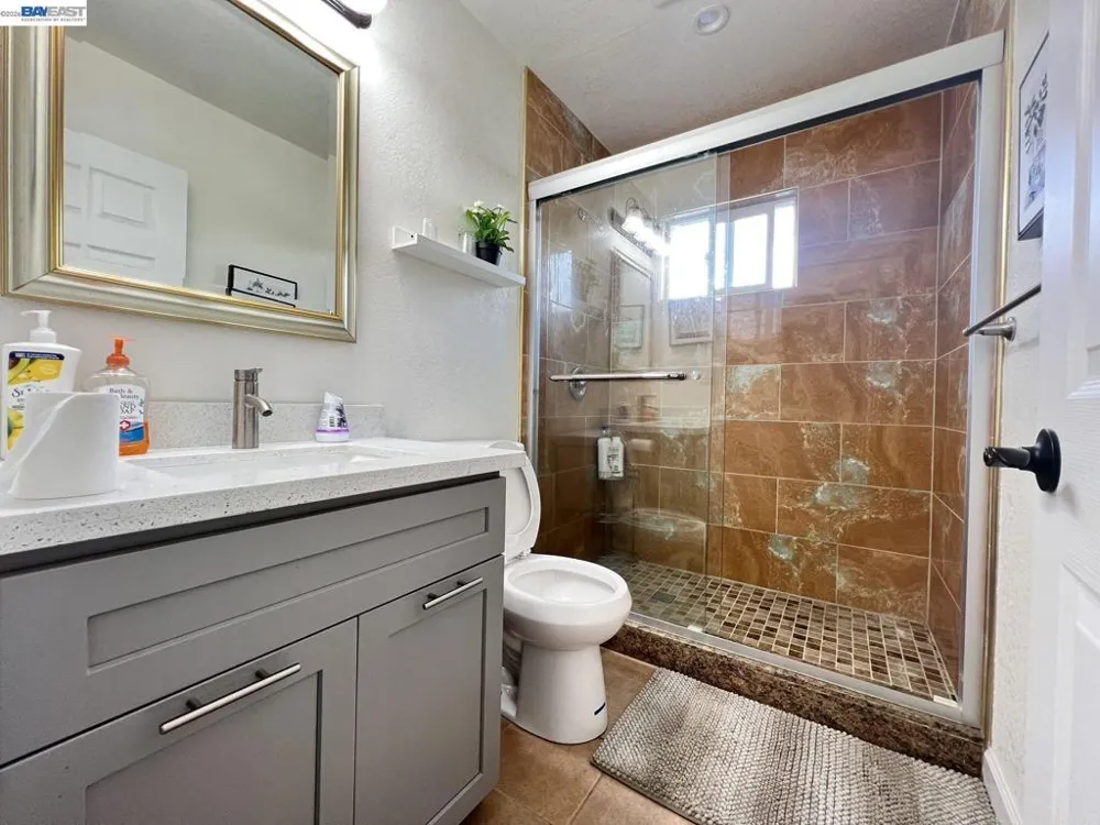 1630 159TH AVE San Leandro, CA 94578