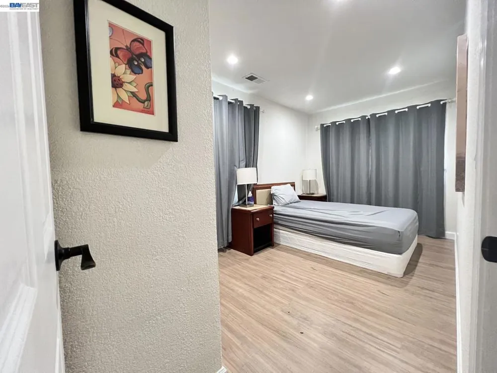 1630 159TH AVE San Leandro, CA 94578