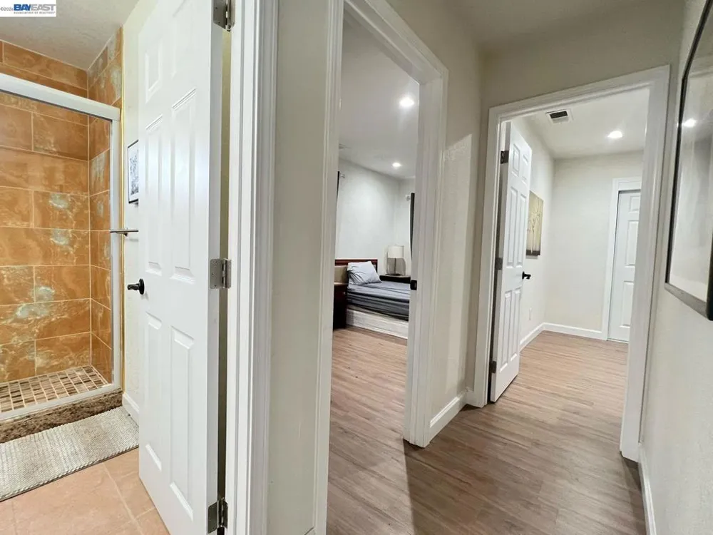 1630 159TH AVE San Leandro, CA 94578