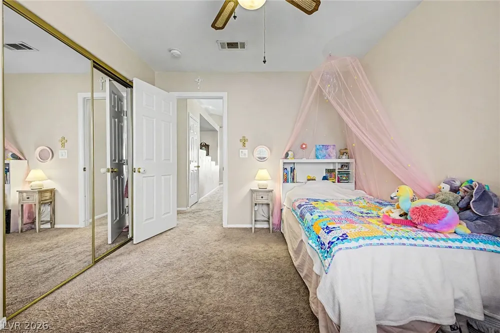 7632 Twisted Pine Avenue Las Vegas, NV 89131