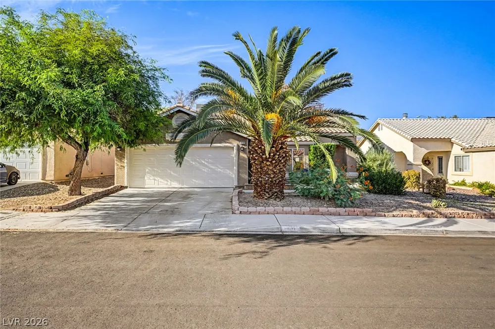 7632 Twisted Pine Avenue Las Vegas, NV 89131