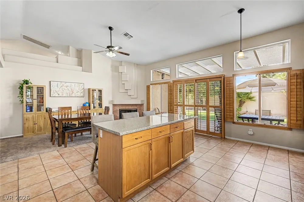 7632 Twisted Pine Avenue Las Vegas, NV 89131