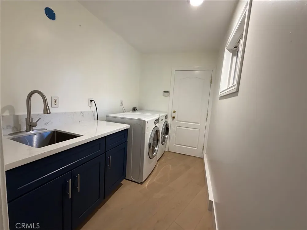 28 W Sycamore Avenue Arcadia, CA 91006