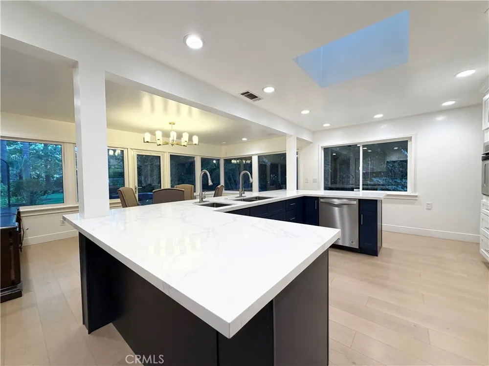 28 W Sycamore Avenue Arcadia, CA 91006