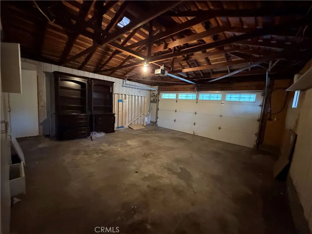 28 W Sycamore Avenue Arcadia, CA 91006