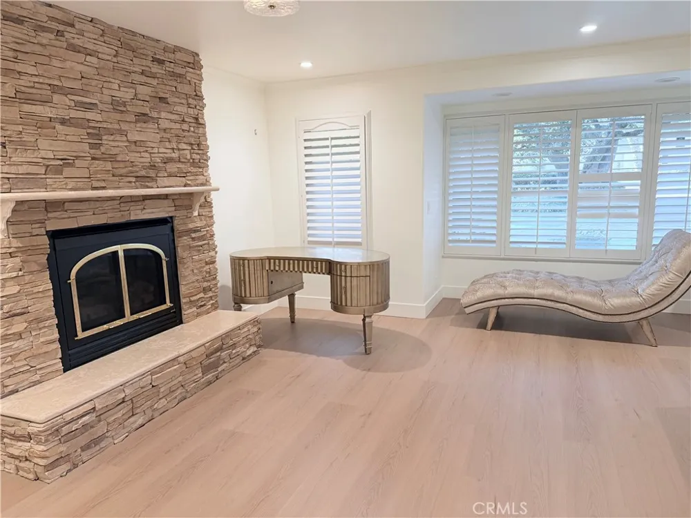 28 W Sycamore Avenue Arcadia, CA 91006