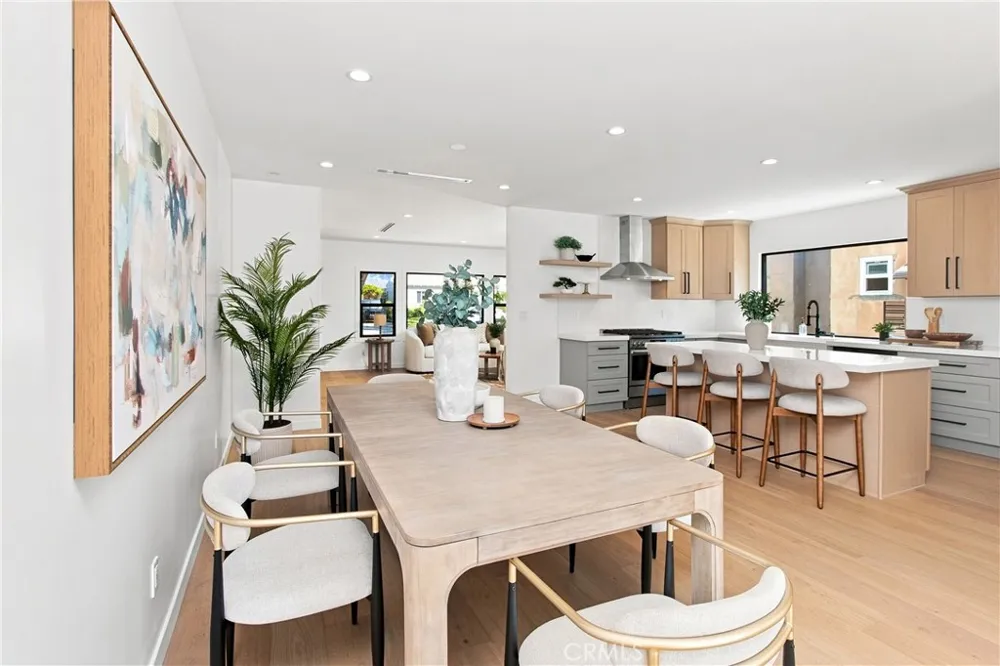 556 Hawthorne Glendale, CA 91204