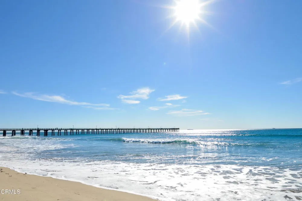 257 E Surfside Drive Port Hueneme, CA 93041