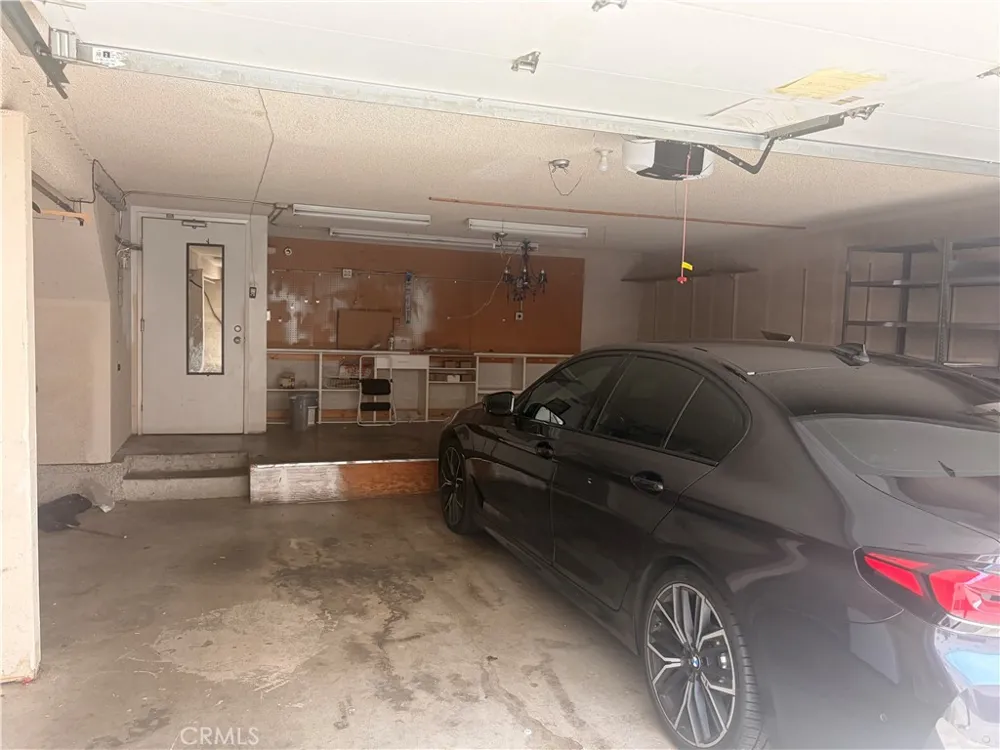 8008 Via Verona Burbank, CA 91504
