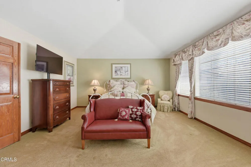 2424 Orion Way Oxnard, CA 93036