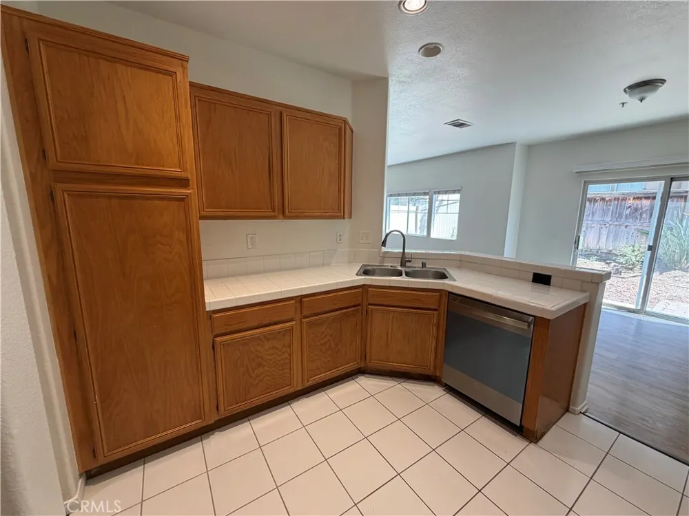33551 Winston Way #B Temecula, CA 92592