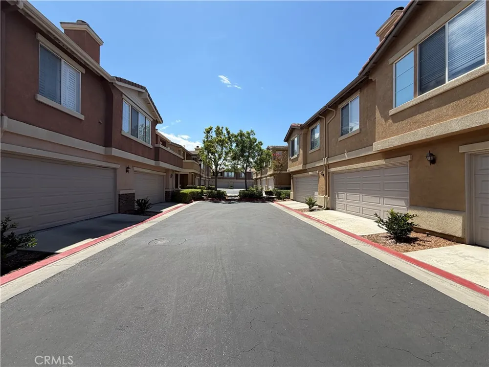 33551 Winston Way #B Temecula, CA 92592