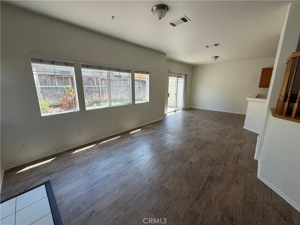 33551 Winston Way #B Temecula, CA 92592