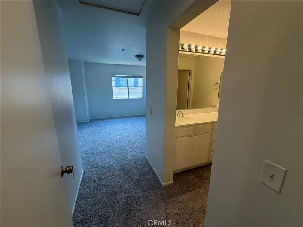 33551 Winston Way #B Temecula, CA 92592