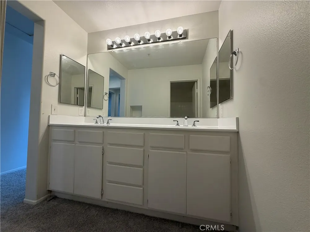 33551 Winston Way #B Temecula, CA 92592